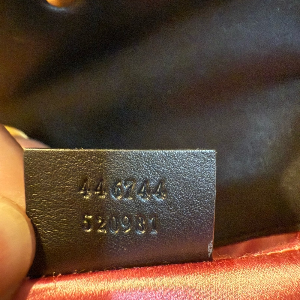 Gucci Marmont Black Velvet Shoulder Bag with Gold Accents - Picture 11 of 14